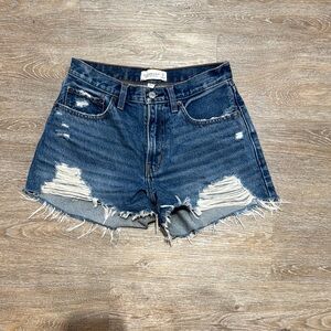 Mid rise boyfriend Shorts curve love